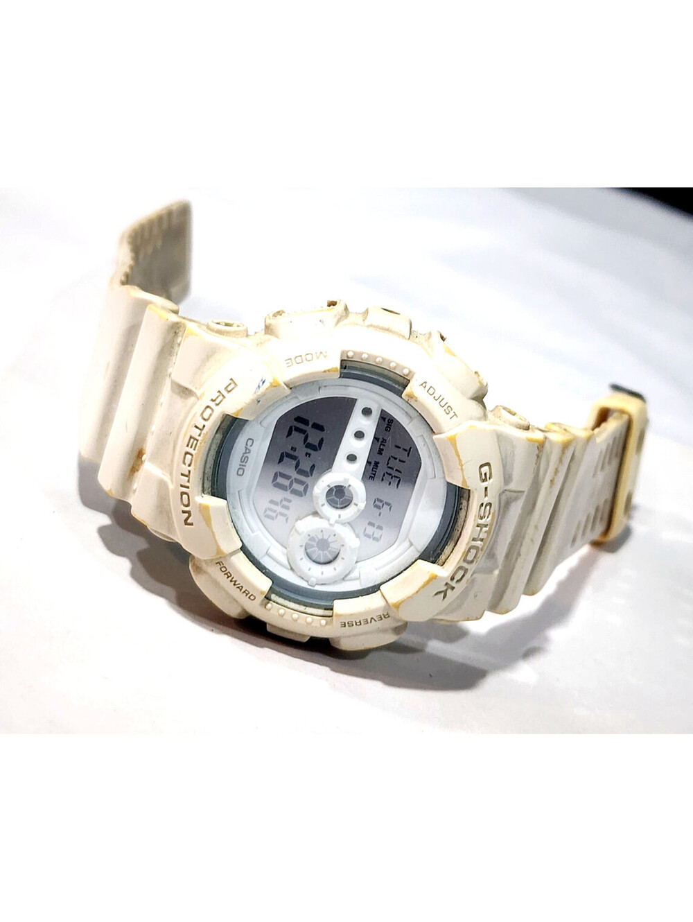 Casio G-Shock GD-100WW-7 Whiteout Solid All White Men's Digital Watch